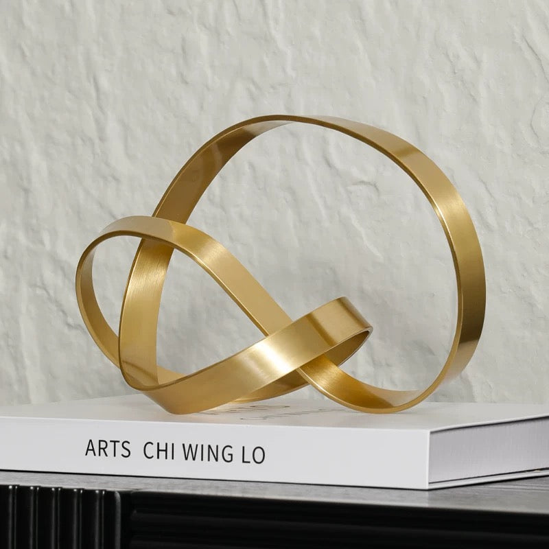 Abstract metal set