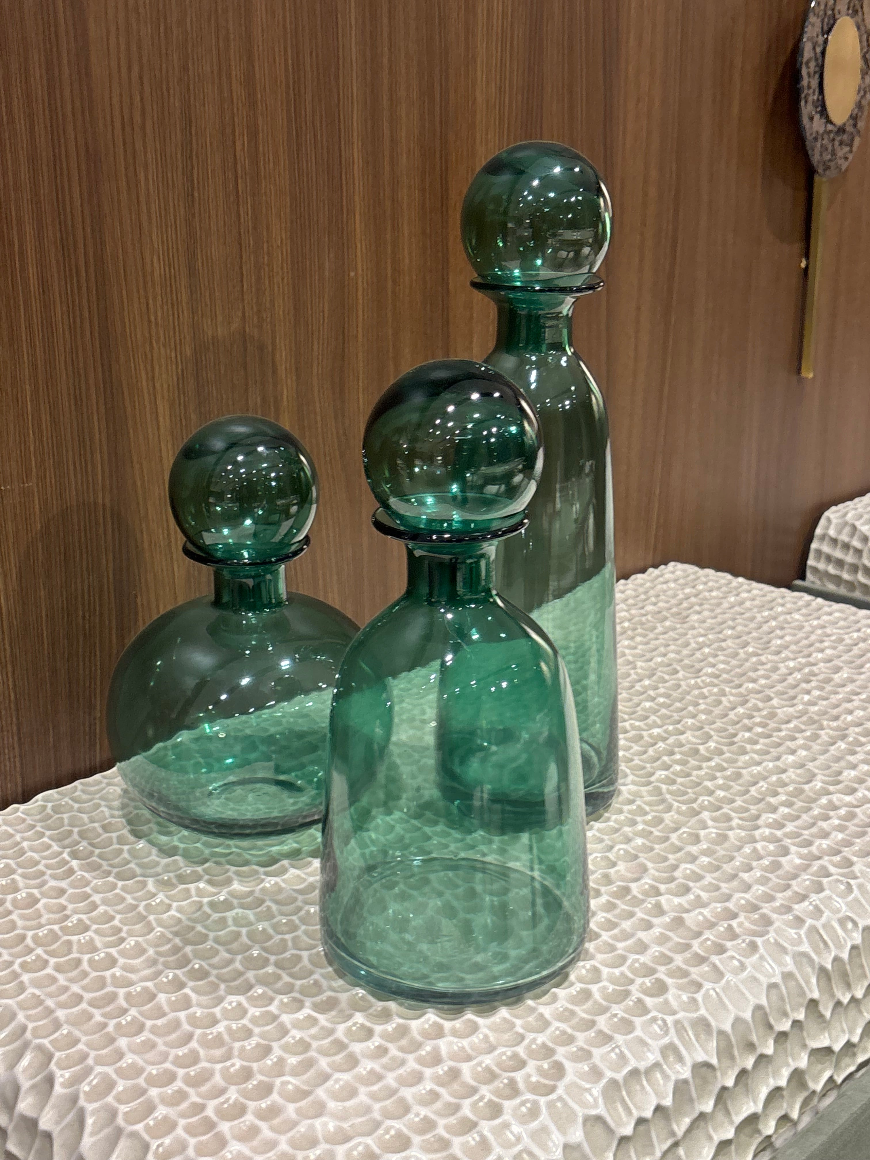Green glass vase set