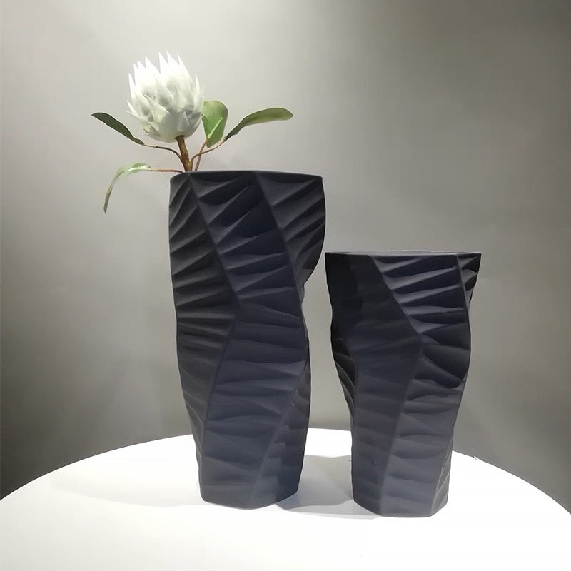 Black vases set