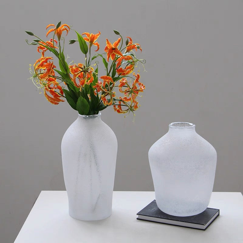 Glass vase