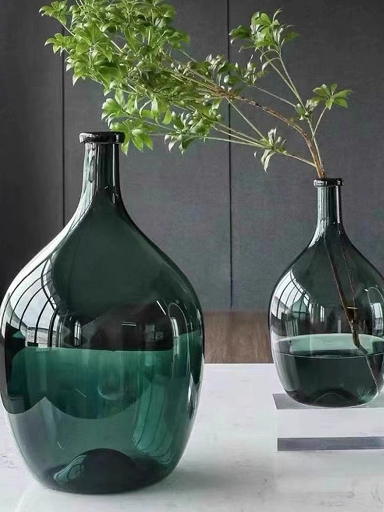 Glass vase