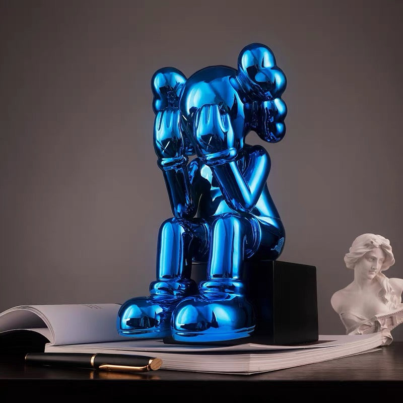 Abstract sitting figure
